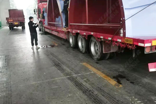 山東年產(chǎn)30萬(wàn)噸礦粉線設(shè)備部件發(fā)貨 山東年產(chǎn)30萬(wàn)噸礦粉線設(shè)備部件發(fā)貨